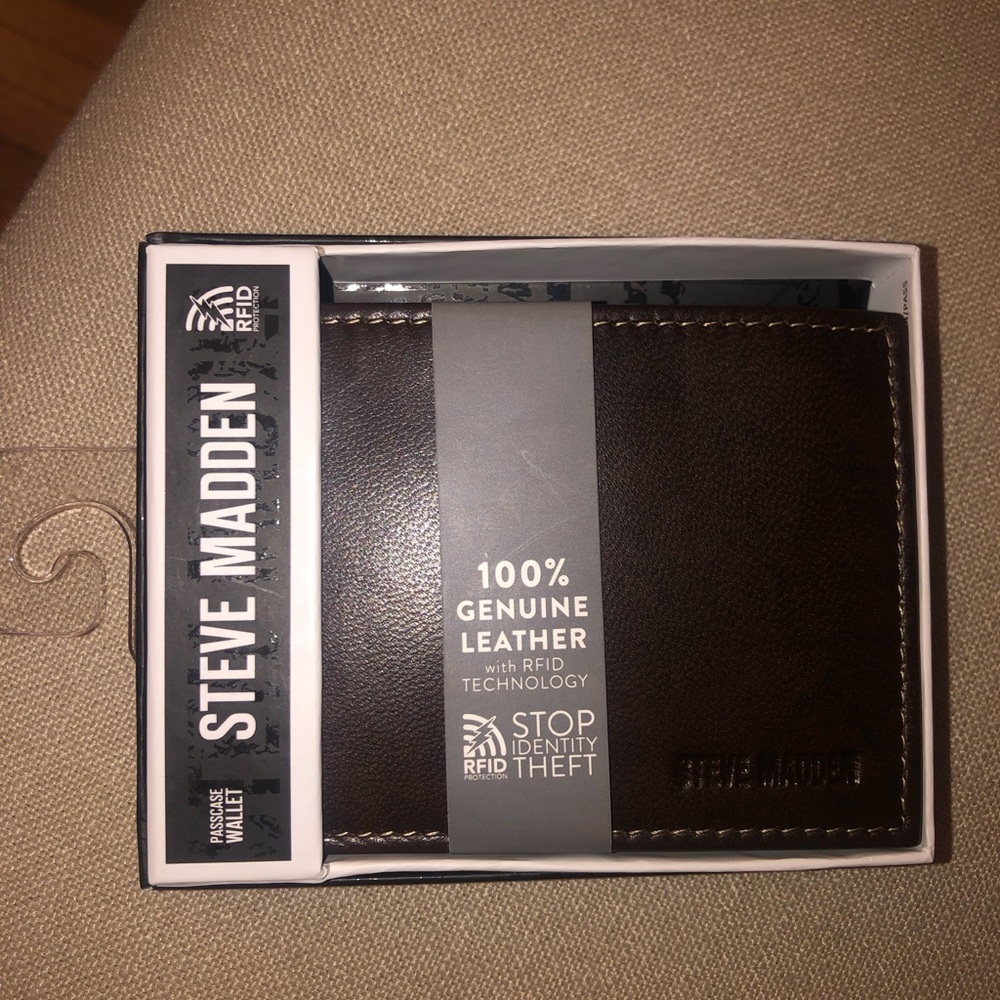 Steve Madden Brown Card Holder Genuine Leather